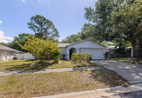 2221 Cypress Point Dr E, Clearwater, FL 33763