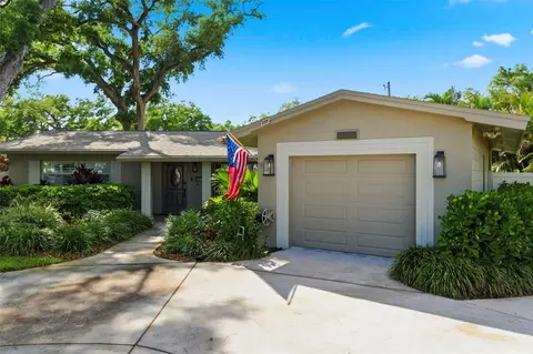 3120 Park St N, Saint Petersburg, FL 33710