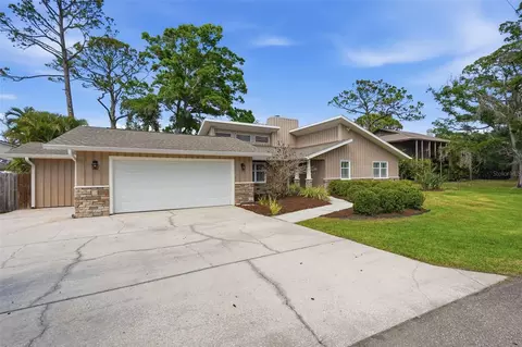 13917 76th Ter, Seminole, FL 33776