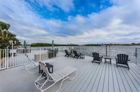 1859 Shore Dr S #107, South Pasadena, FL 33707
