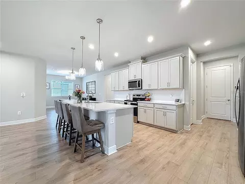 Kitchen - 5215 123rd Ave E, Parrish, FL 34219 photo 4 of 9