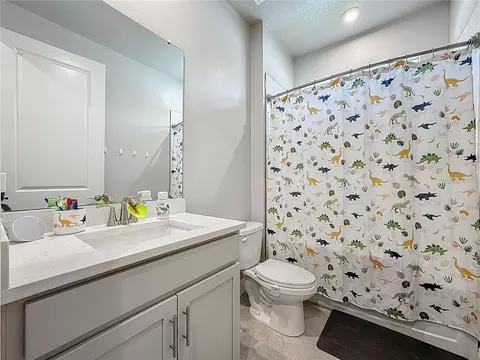 Bath - 5215 123rd Ave E, Parrish, FL 34219 photo 6 of 7