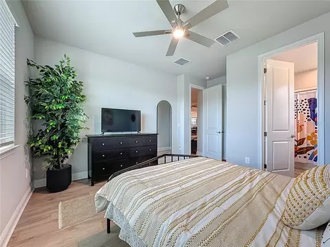 Bedroom - 5215 123rd Ave E, Parrish, FL 34219 photo 2 of 8