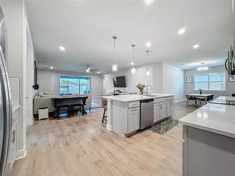 Kitchen - 5215 123rd Ave E, Parrish, FL 34219 photo 2 of 9