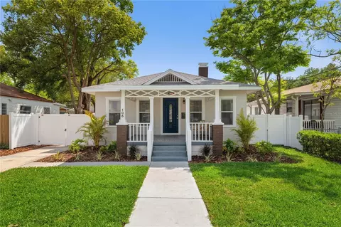 106 W Lambright St, Tampa, FL 33604