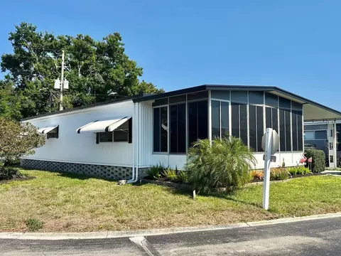 9790 66th St N #470, Pinellas Park, FL 33782