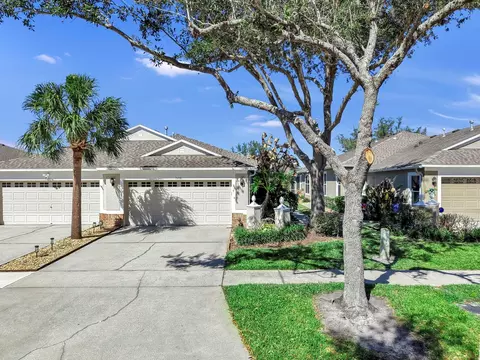15748 Phoebe Park Ave, Lithia, FL 33547