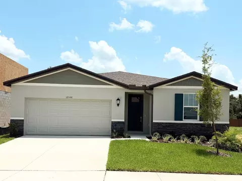 12556 Homeland Dr, Dade City, FL 33525