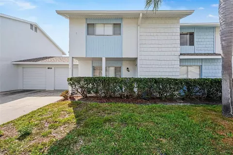 6490 Cape Hatteras Way NE #4, Saint Petersburg, FL 33702