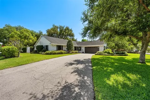 1110 S Dunbar Ave, Tampa, FL 33629