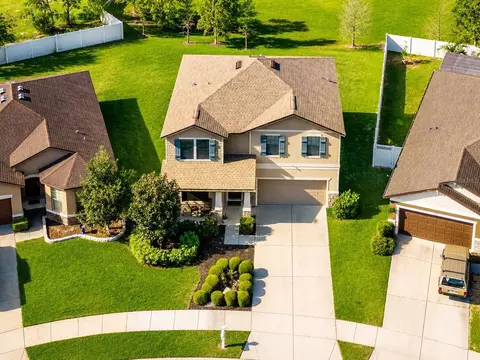 647 Alpine Thistle Dr, Brooksville, FL 34604