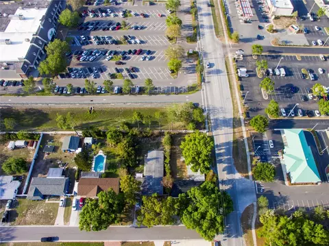 View/Area - 545 N Terrace Dr, Brandon, FL 33510 photo 3 of 8
