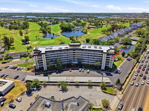 8950 Park Blvd #510, Seminole, FL 33777