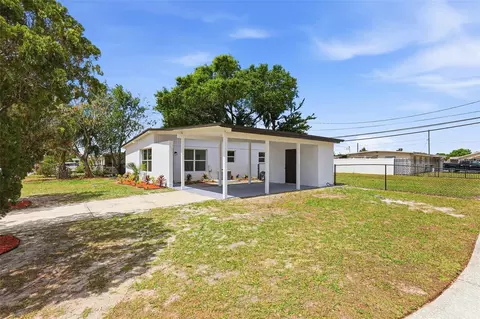 7516 Robindale Rd, Tampa, FL 33619
