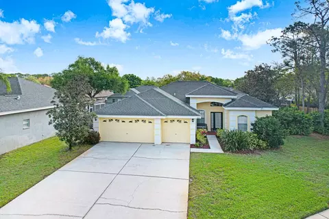 465 Knight Dr, Tarpon Springs, FL 34688