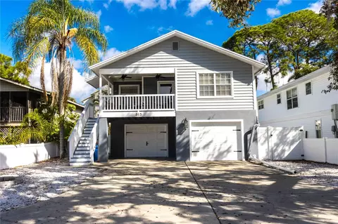 815 Florida Ave, Palm Harbor, FL 34683