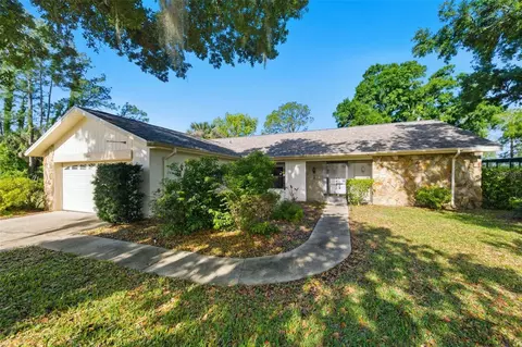 3506 Fairway Forest Dr, Palm Harbor, FL 34685