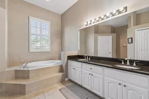 Bath - 1602 Kish Blvd, Trinity, FL 34655 photo 1 of 7