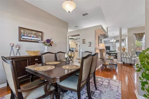Dining - 1602 Kish Blvd, Trinity, FL 34655 photo 4 of 7