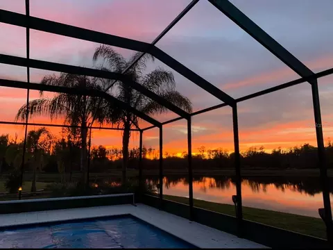 16015 Cape Coral Dr, Wimauma, FL 33598