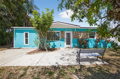 6749 81st Ave N, Pinellas Park, FL 33781