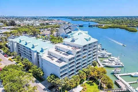 399 2nd St #416, Indian Rocks Beach, FL 33785