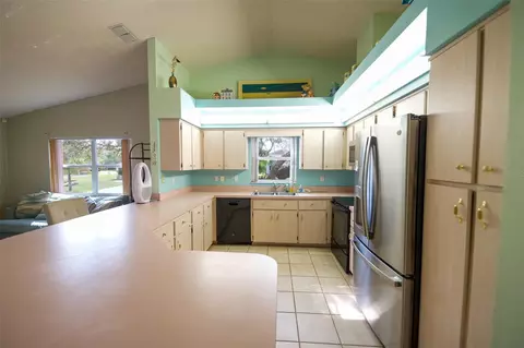 Kitchen - 7404 Cool Breeze Ct, Spring Hill, FL 34607 photo 2 of 3