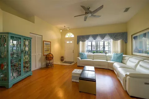 Living - 7404 Cool Breeze Ct, Spring Hill, FL 34607 photo 3 of 4