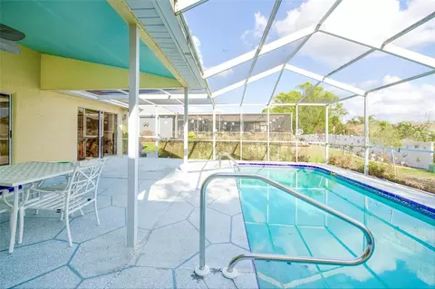 Exterior - 7404 Cool Breeze Ct, Spring Hill, FL 34607 photo 4 of 7