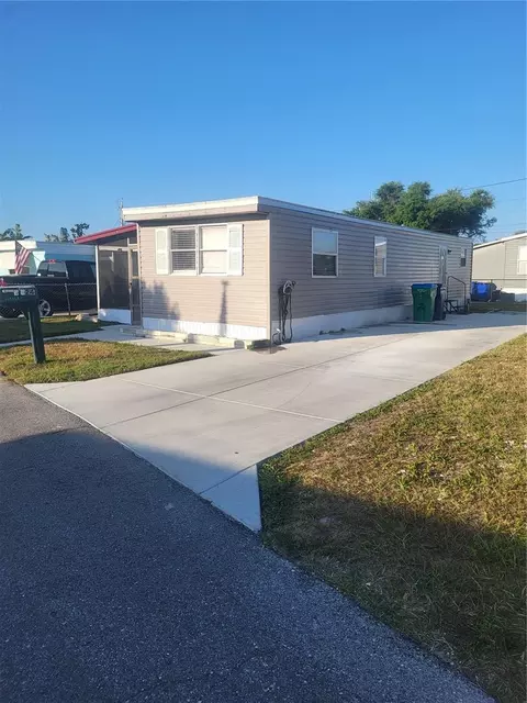 6580 Seminole Blvd #424, Seminole, FL 33772