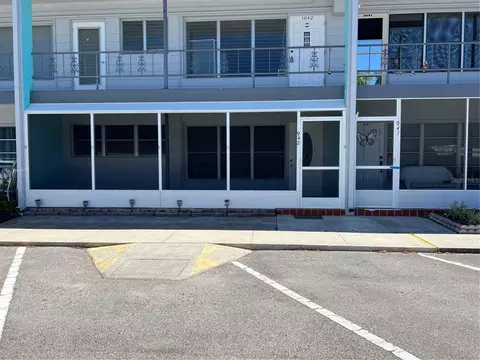 4061 55th Way N #942, Kenneth City, FL 33709
