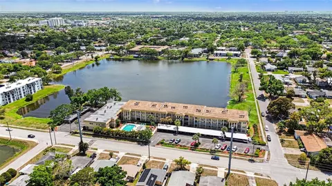 3850 13th Ave N #106, Saint Petersburg, FL 33713
