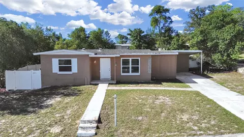 7098 Holiday Dr, Spring Hill, FL 34606