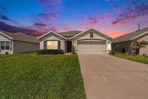 7980 Broad Pointe Dr, Zephyrhills, FL 33540