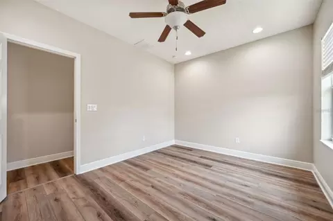 Bedroom - 5117 Longspur Ct, Lithia, FL 33547 photo 4 of 5