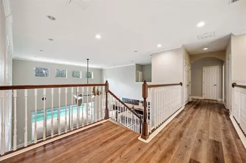 Entry Way - 5117 Longspur Ct, Lithia, FL 33547 photo 4 of 6