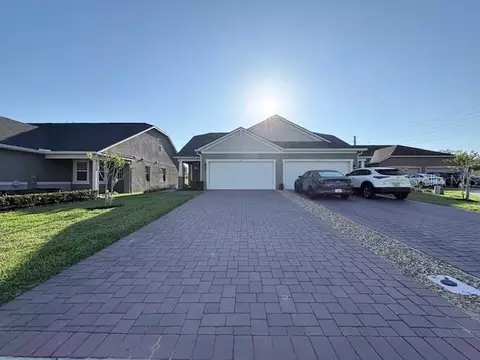 2668 Spider Lily Ct, Clermont, FL 34711