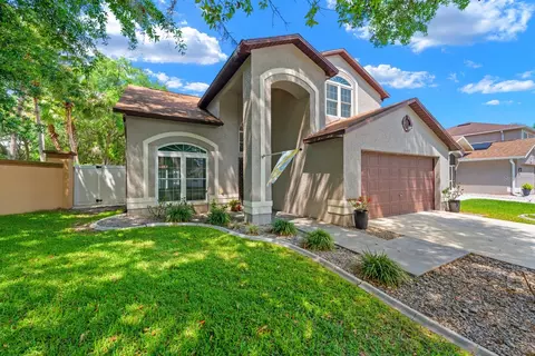 27323 New Smyrna Dr, Wesley Chapel, FL 33544