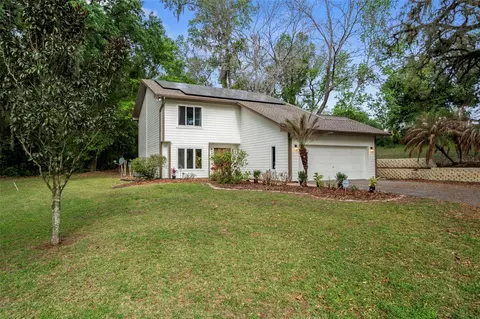 15839 Powerline Rd, Dade City, FL 33523