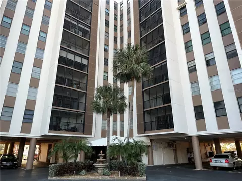 10355 Paradise Blvd #414, Treasure Island, FL 33706
