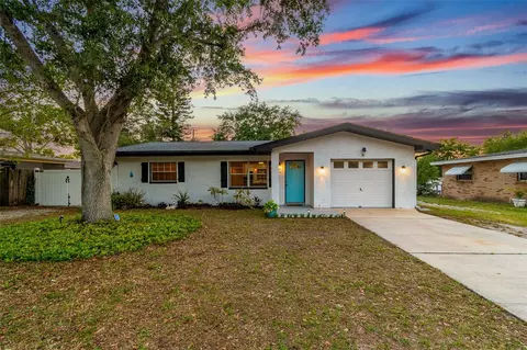 2115 Philippe Pkwy, Safety Harbor, FL 34695