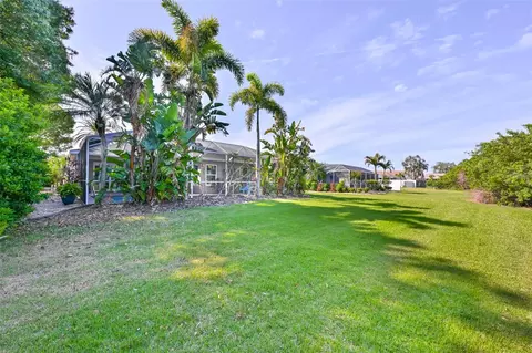 Exterior - 4061 Kingsfield Dr, Parrish, FL 34219 photo 12 of 16