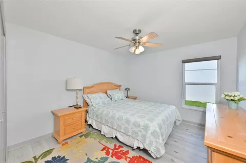 Bedroom - 4061 Kingsfield Dr, Parrish, FL 34219 photo 4 of 9