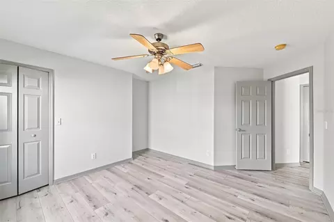 Bedroom - 4061 Kingsfield Dr, Parrish, FL 34219 photo 7 of 9