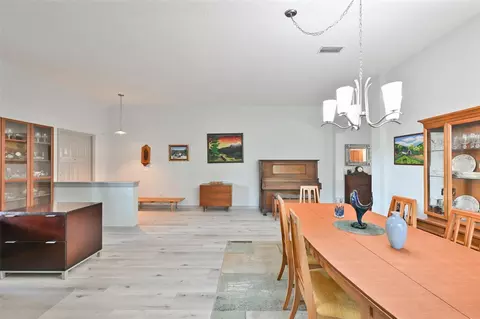 Dining - 4061 Kingsfield Dr, Parrish, FL 34219 photo 3 of 6