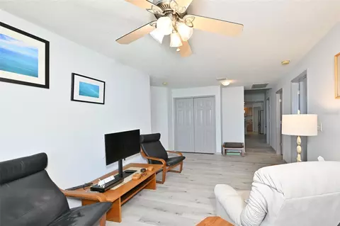 Living - 4061 Kingsfield Dr, Parrish, FL 34219 photo 7 of 7