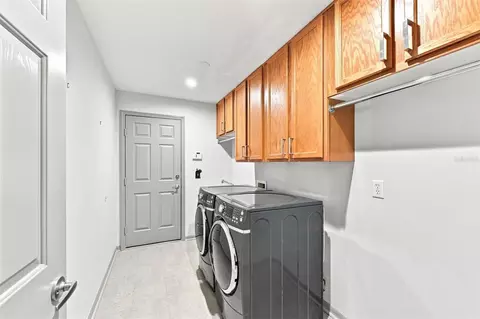 Other - 4061 Kingsfield Dr, Parrish, FL 34219 photo 8 of 11
