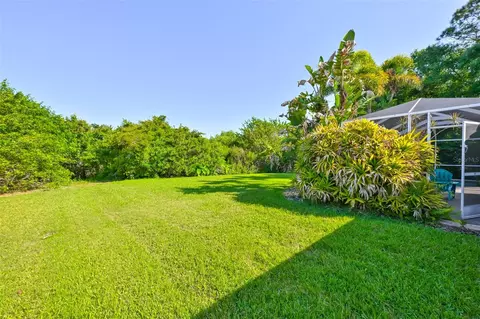 Exterior - 4061 Kingsfield Dr, Parrish, FL 34219 photo 10 of 16