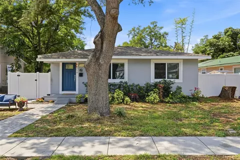 4718 22nd St N, Saint Petersburg, FL 33714