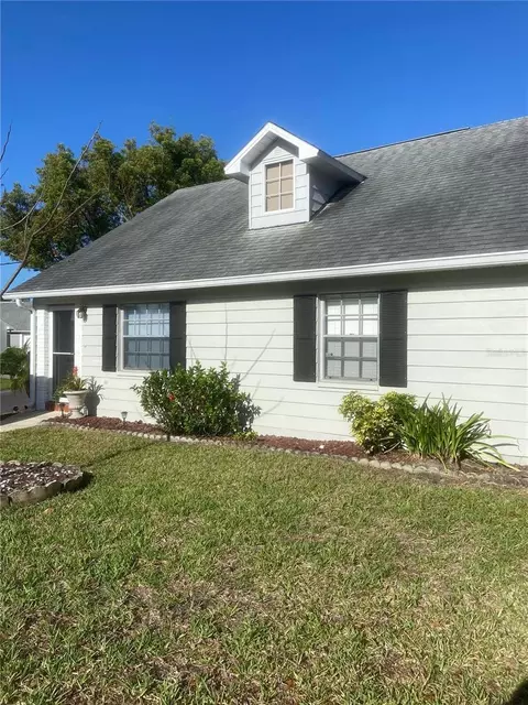 6651 Timbercove Ln, New Port Richey, FL 34653